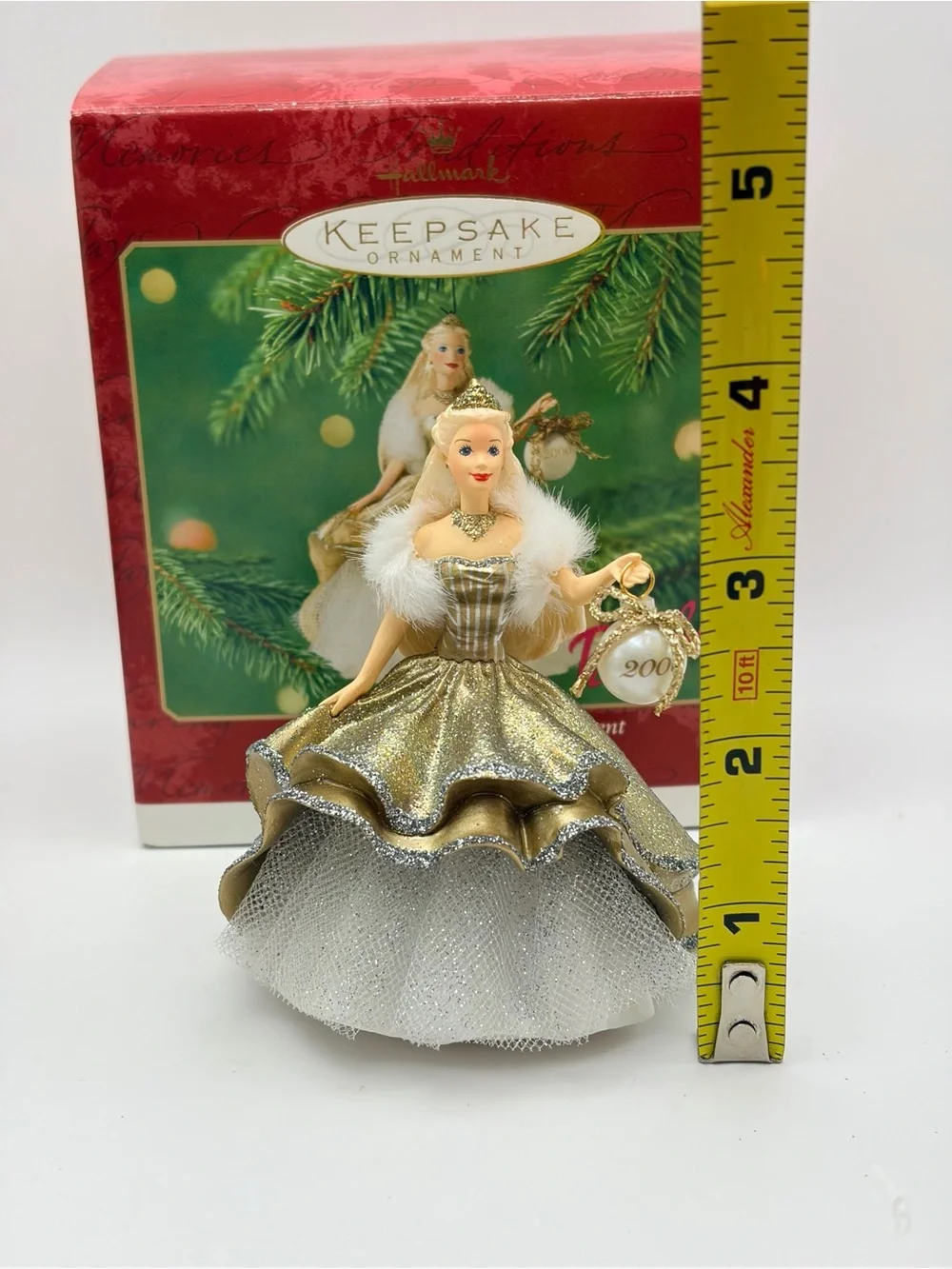Hallmark Keepsake Ornament 2000 Celebration BARBIE Ornament Special Edition Gold